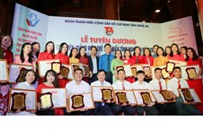 Tuyên dương giáo viên, giảng viên trẻ tiêu biểu tỉnh Nghệ An năm 2023